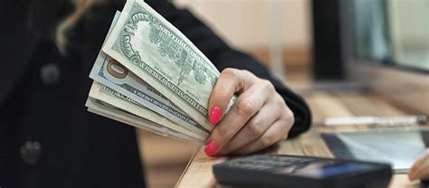 How it works: Cash Pickup .